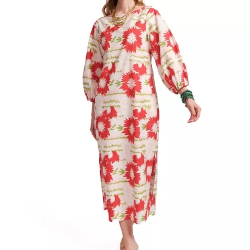 Frances Valentine Minnow Maxi Dress
Dahlia Burst comes w/dust bag